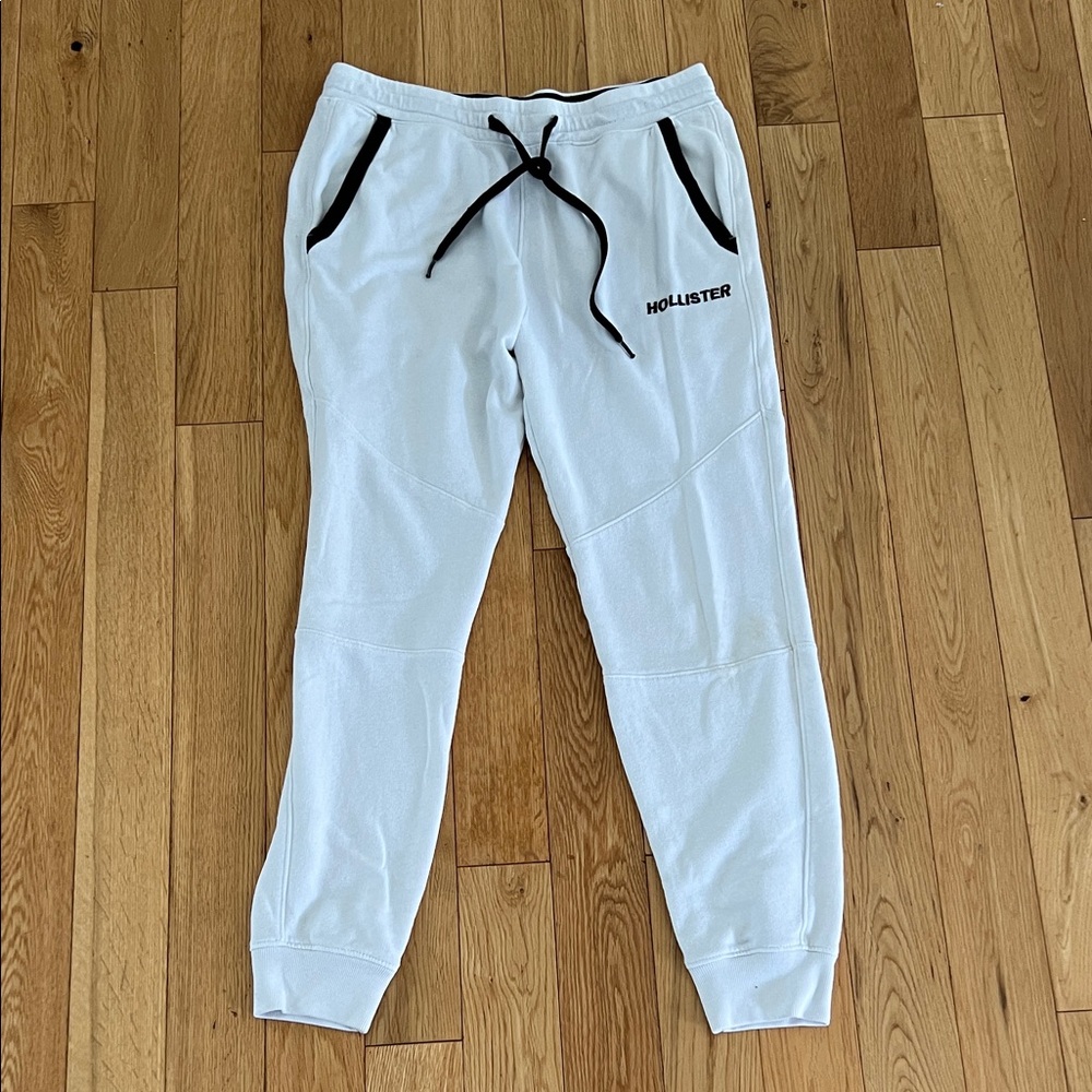 Hollister White Sweatpant Joggers with Black Details Med Athleisure sweatpants